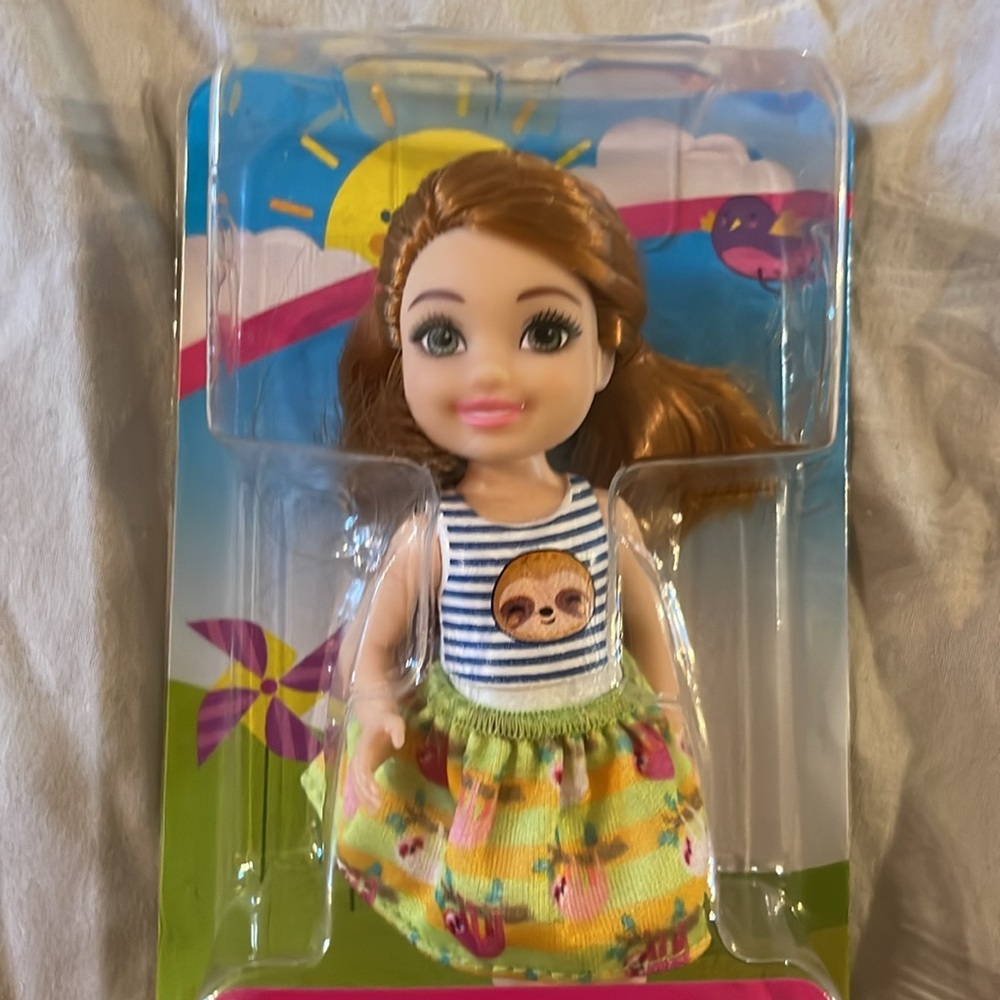 NWT Barbie Club Chelsea Doll - Picture 3 of 5